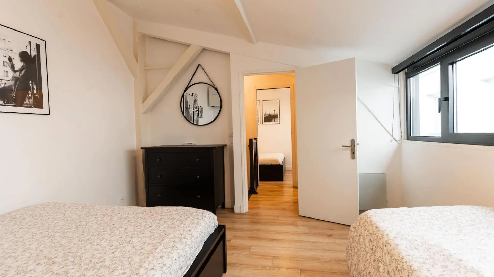 Loft 3 chambres Bastille, Marais, Père Lachaise Paris France